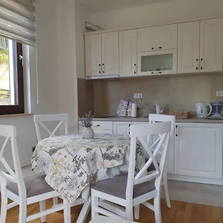 아파트 Irina - Milos *