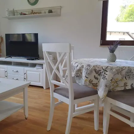 Irina - Milos 아파트 *